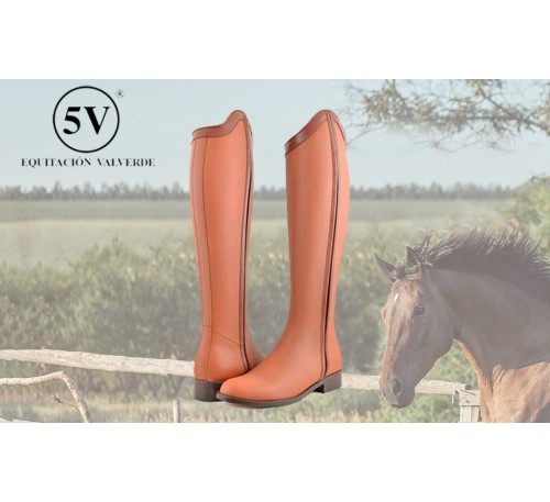 Invertir en material de equitación: Botas, cascos, sillas y bridas